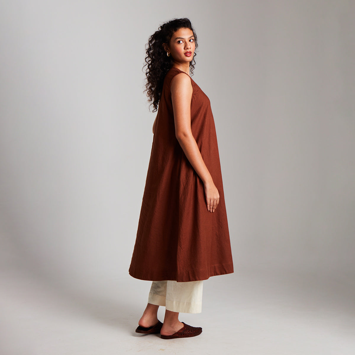 Mocha Co-Linen Sleeveless Flared Kurta