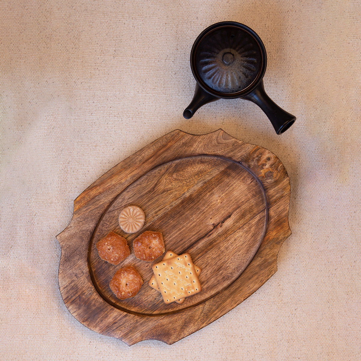 Wooden Tray | Platter with Edgy Curves