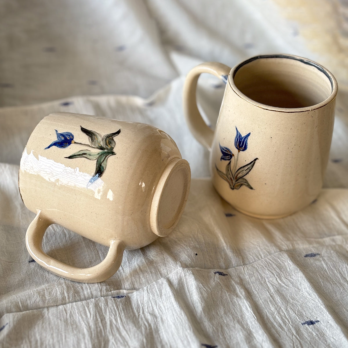 Handpainted Tulip Mugs | Finished in 24 Carat Gold