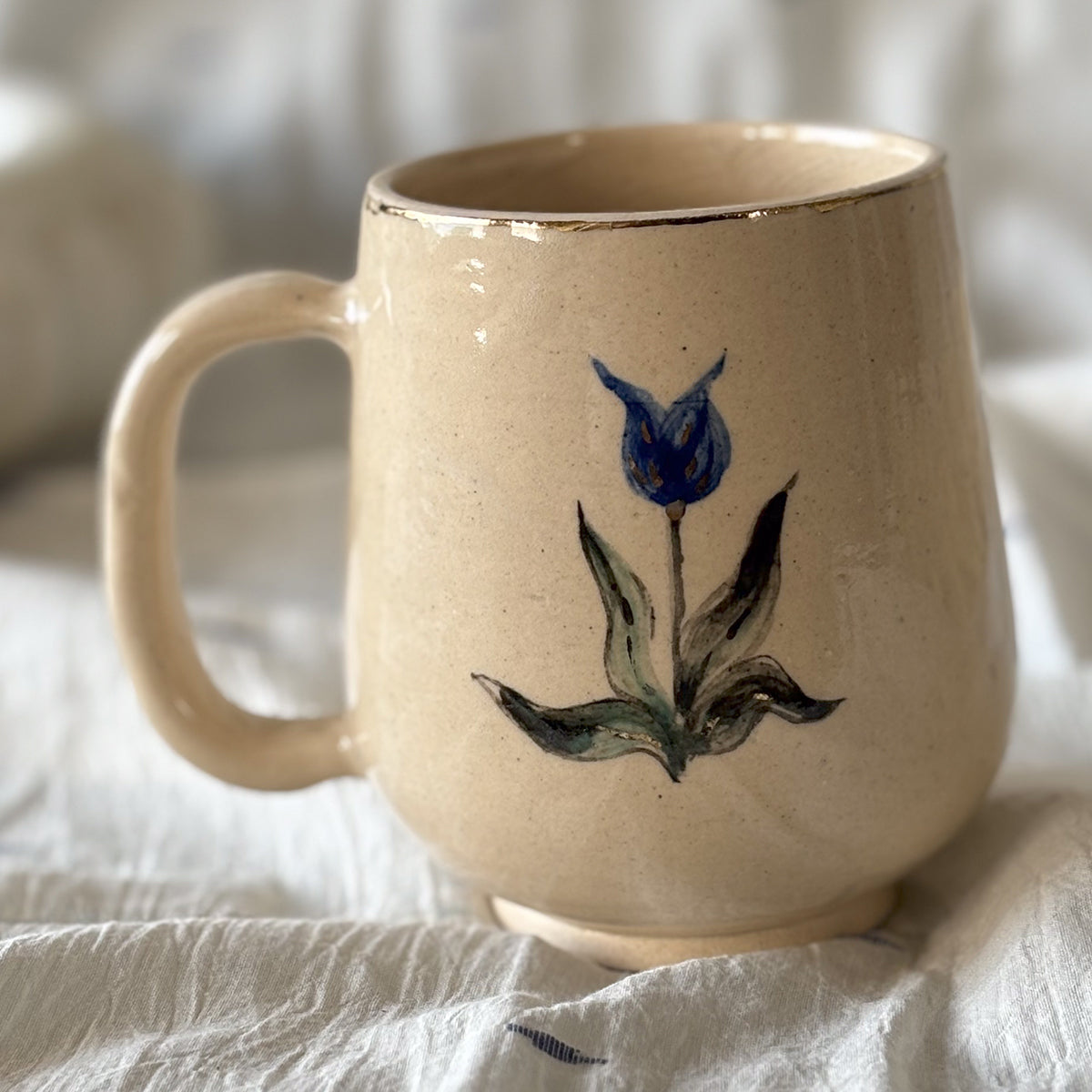 Handpainted Tulip Mugs | Finished in 24 Carat Gold