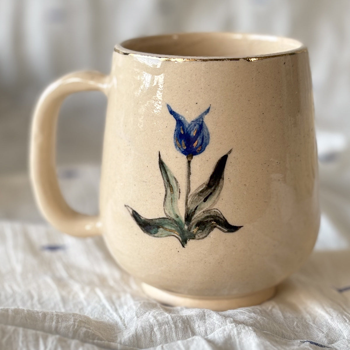 Handpainted Tulip Mugs | Finished in 24 Carat Gold