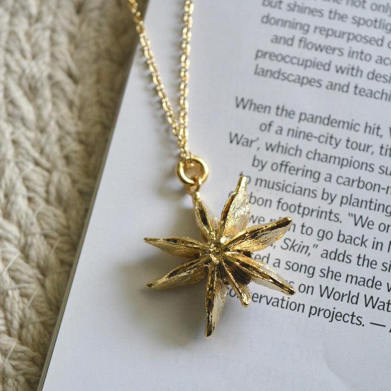 Star Neckpiece | Gold Plated