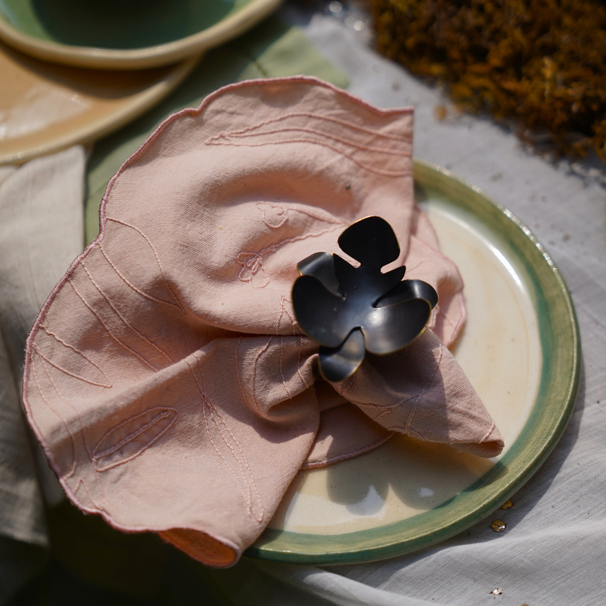 Wildflower Napkin Ring (Set of 4) - Black