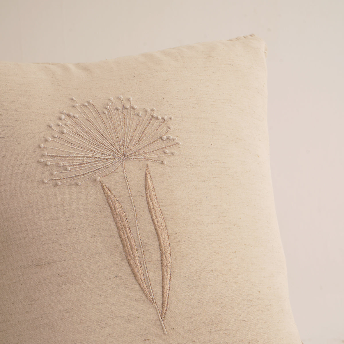 Meadow Cushion - Natural