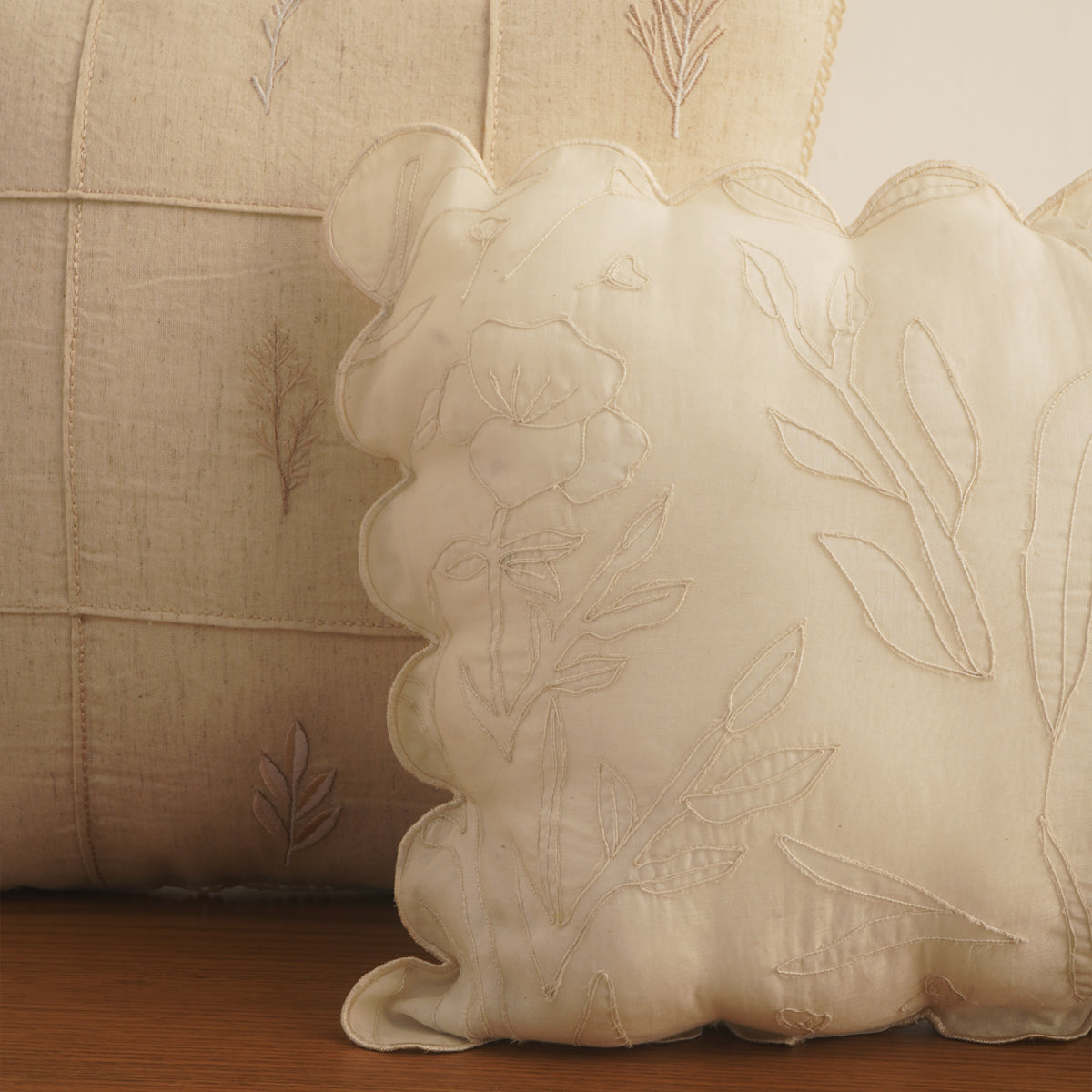 Dew Cushion - Ivory