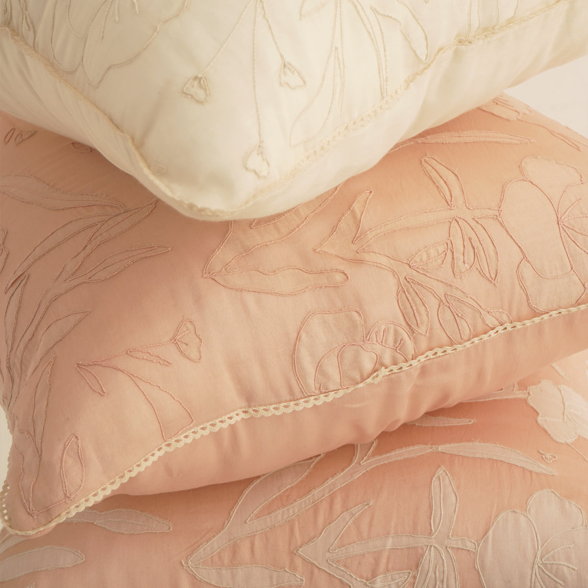 Grain Cushion - Pink