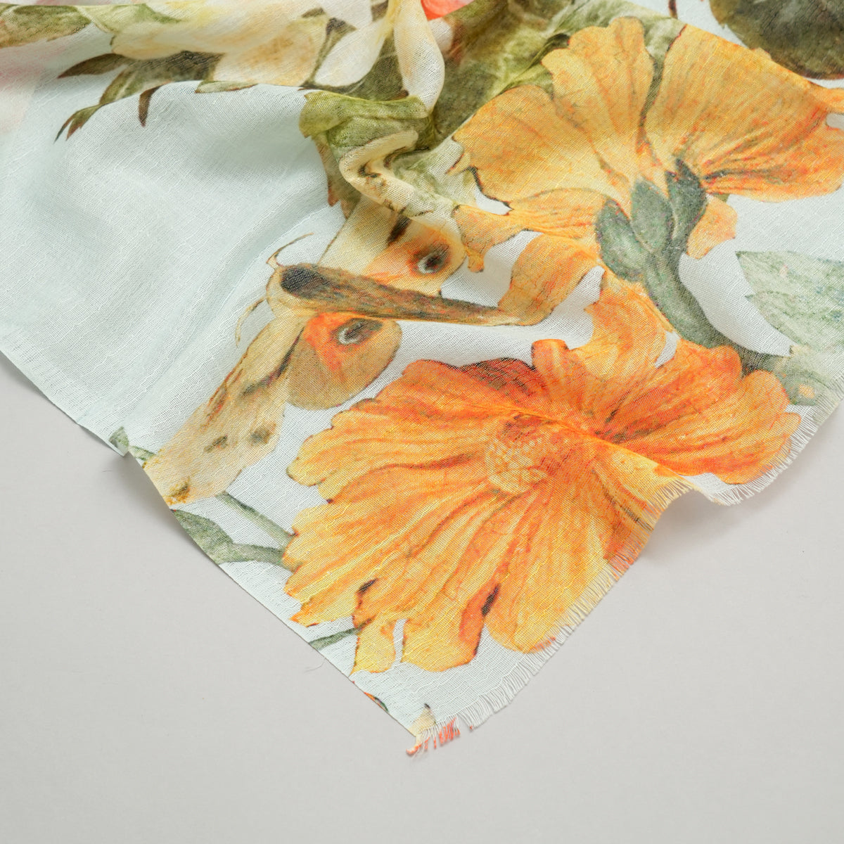 Botanical Romance Cotton Linen Stole