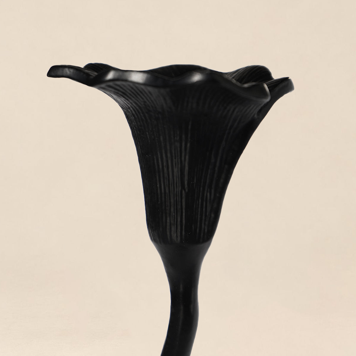 Bloom Candle Holder - Black