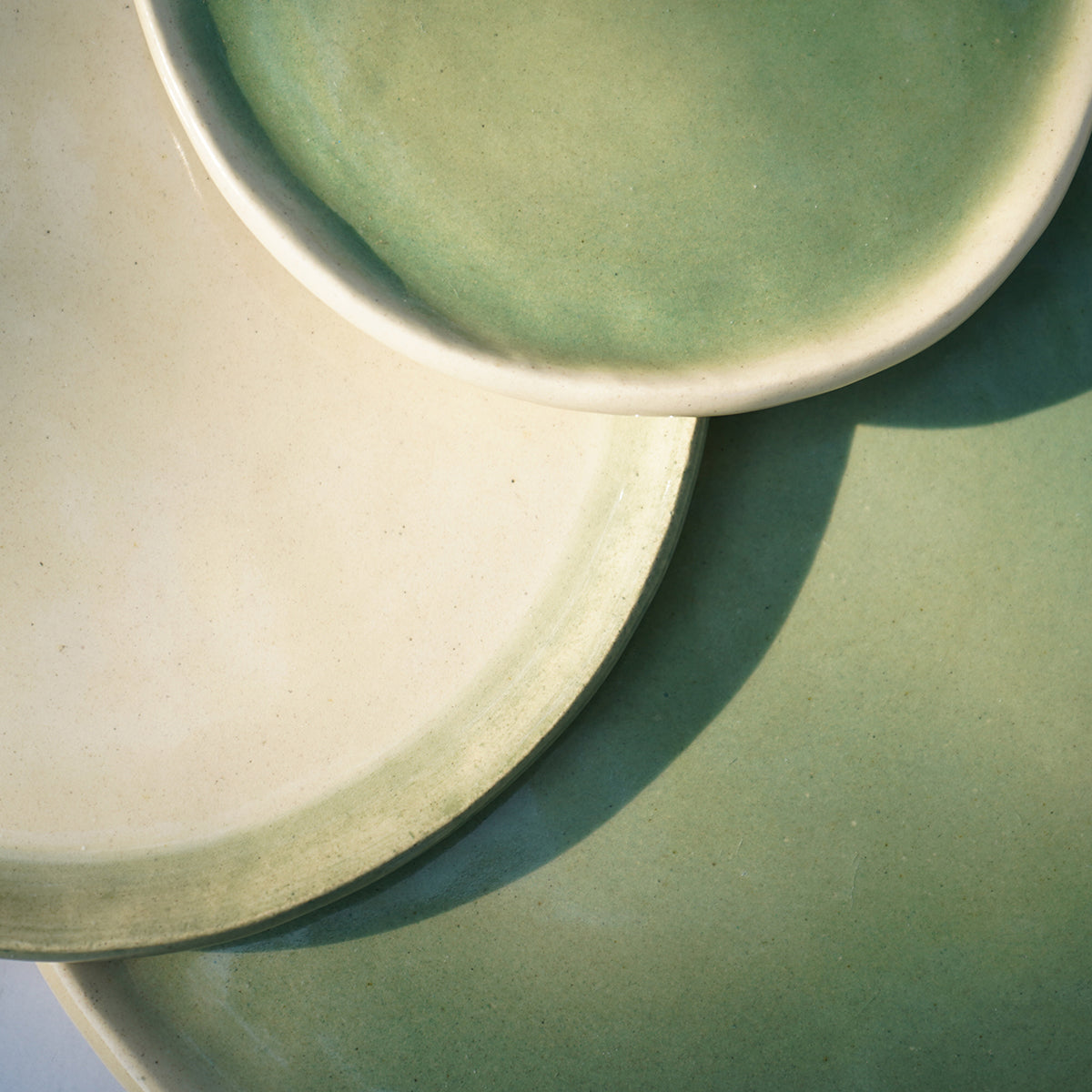 Bloom Plate - Green & Ivory