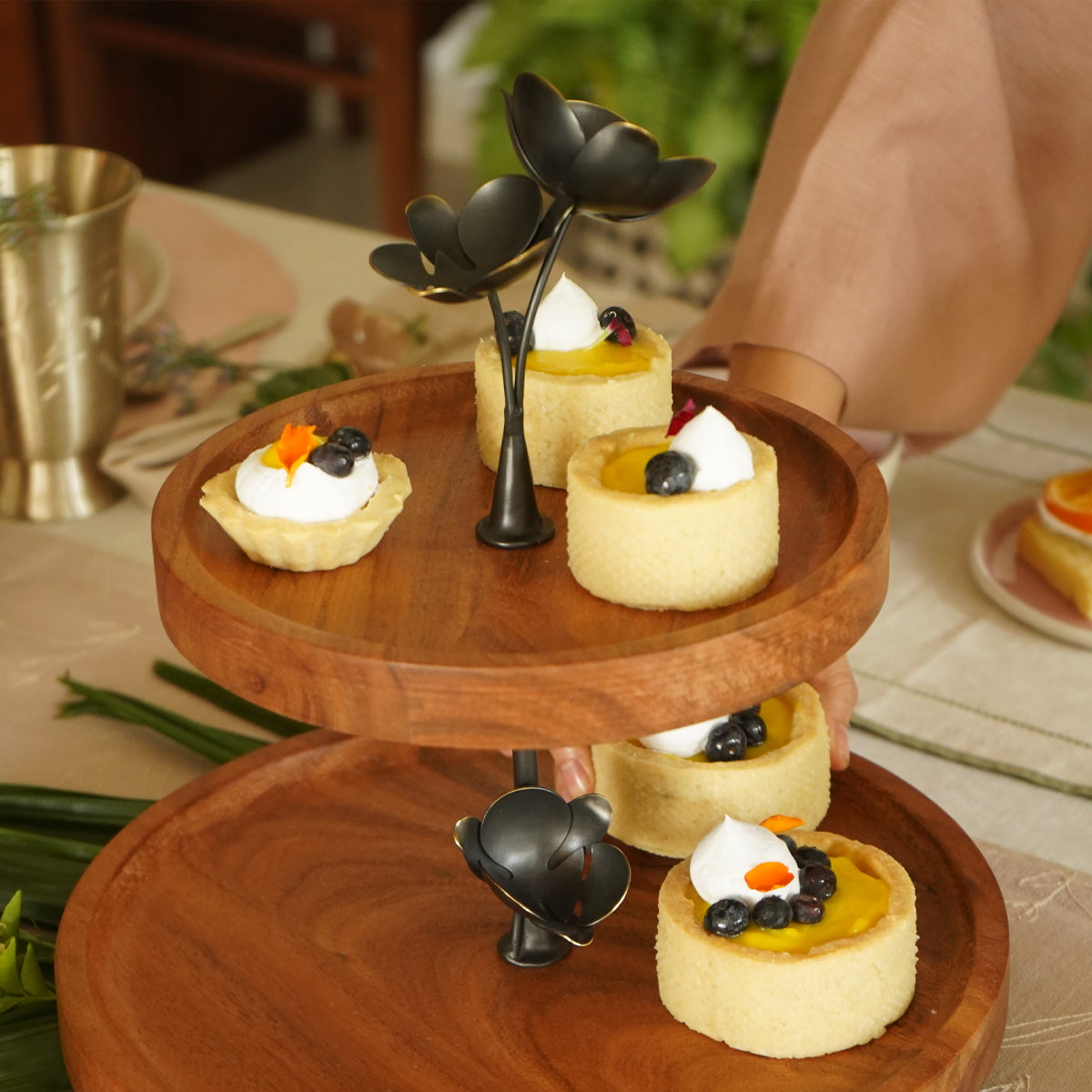 Bloom Cake Stand - Natural