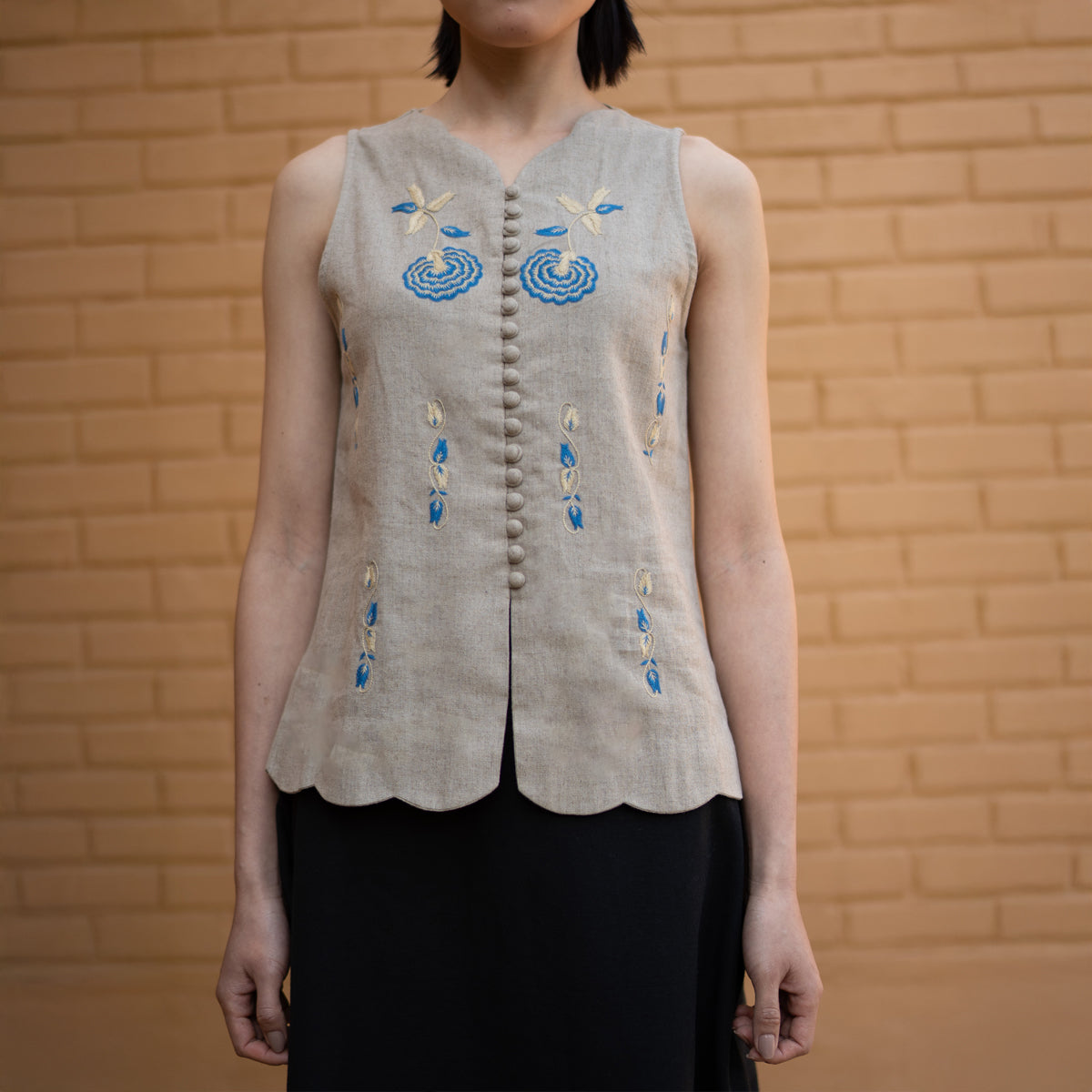 The Mis-seen Top