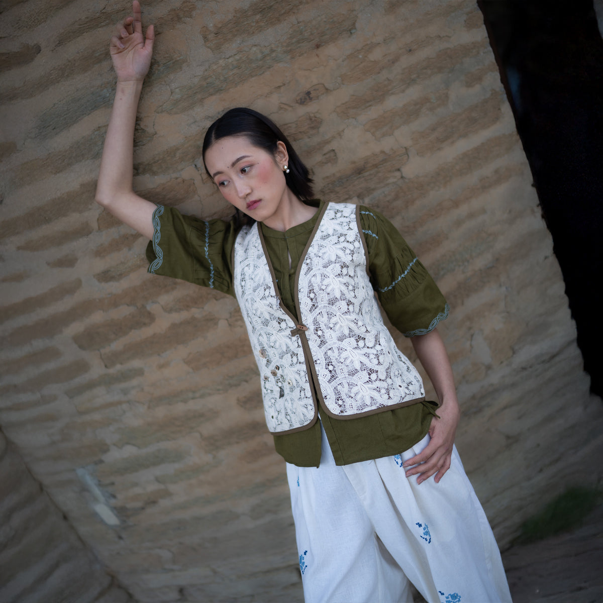 White Thread Vest