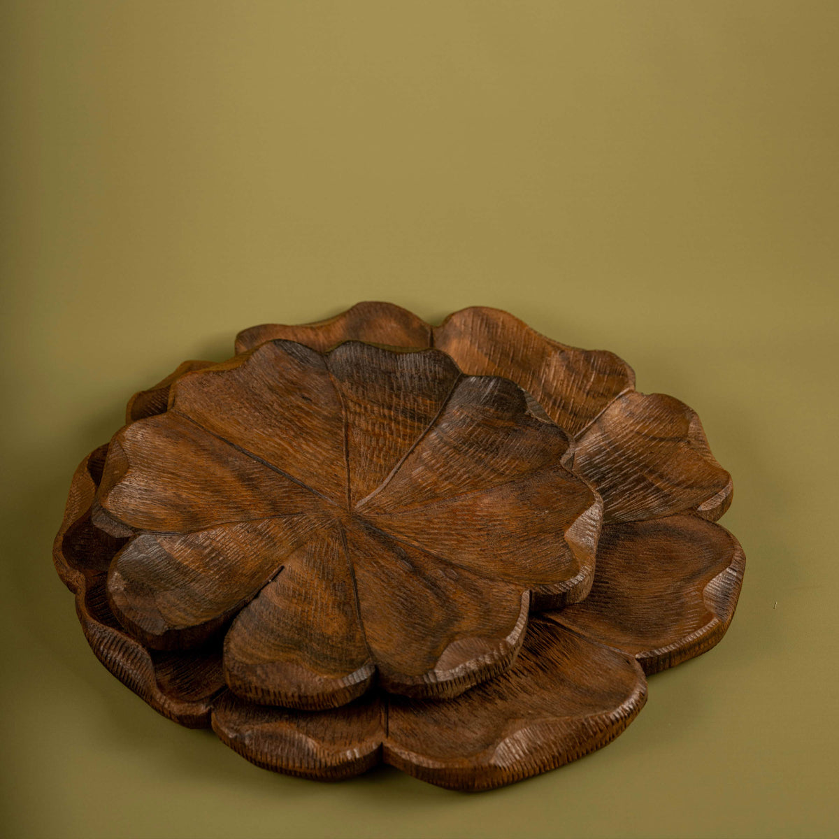 Utpal - Dual Floral Shaped Platter Set