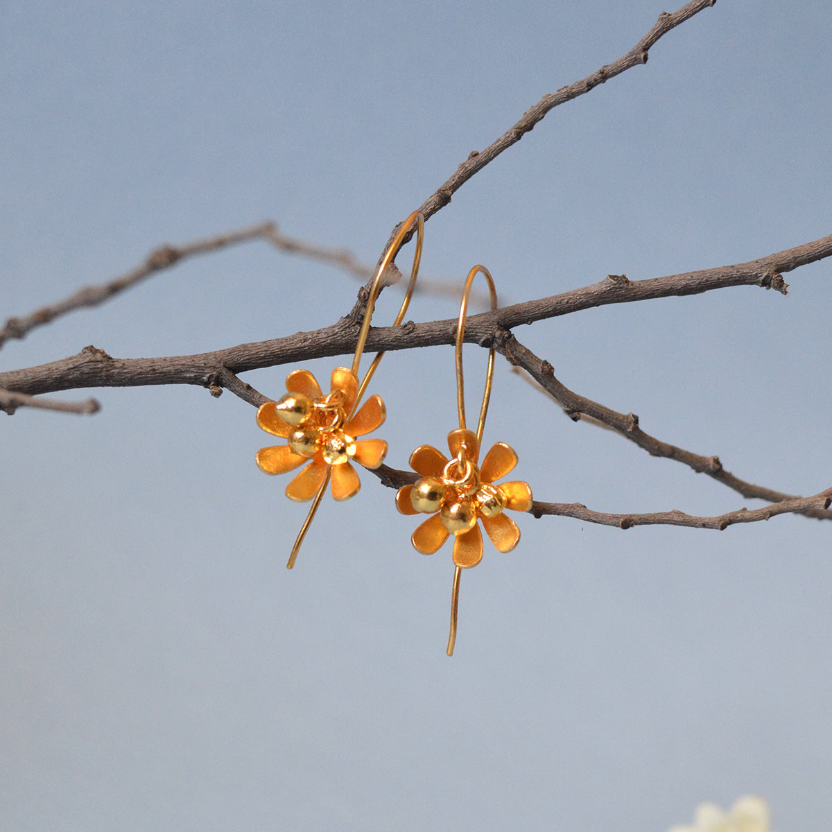 Gold Phool Earrings