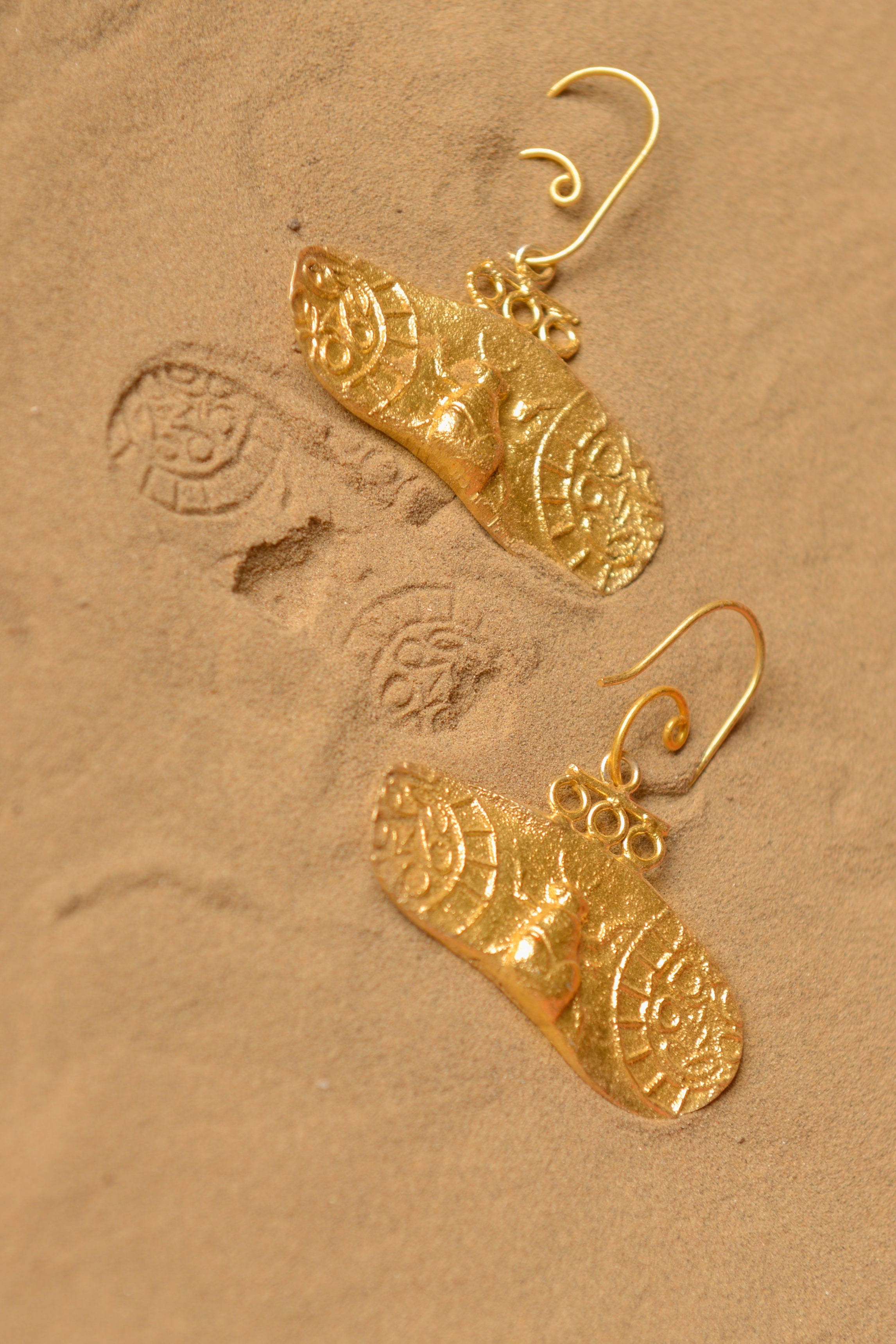 Fossil Dangler 5