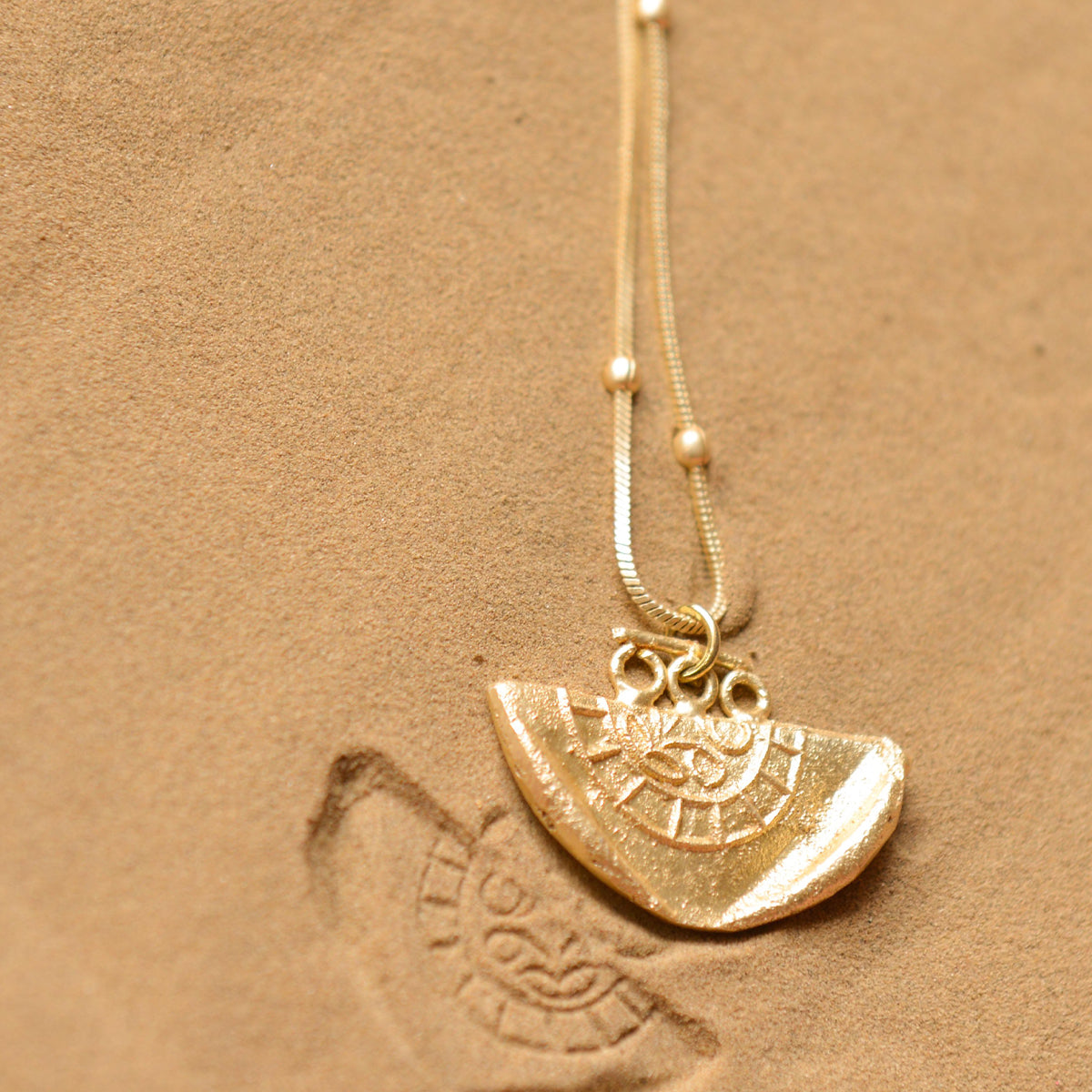 Fossil Pendent M3