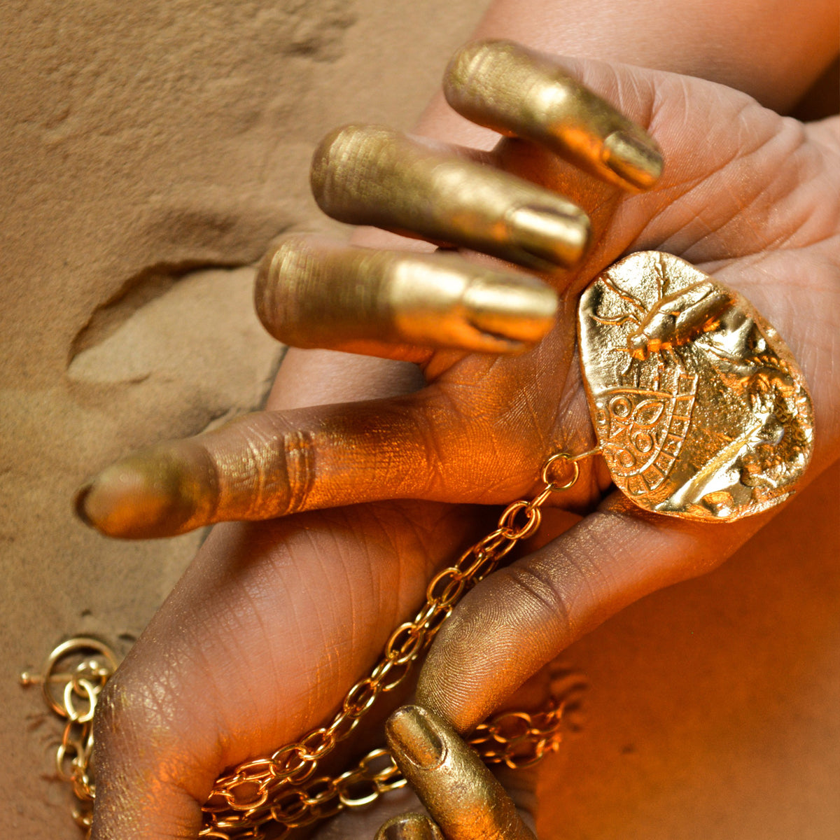 Fossil Shackle 3 Necklace