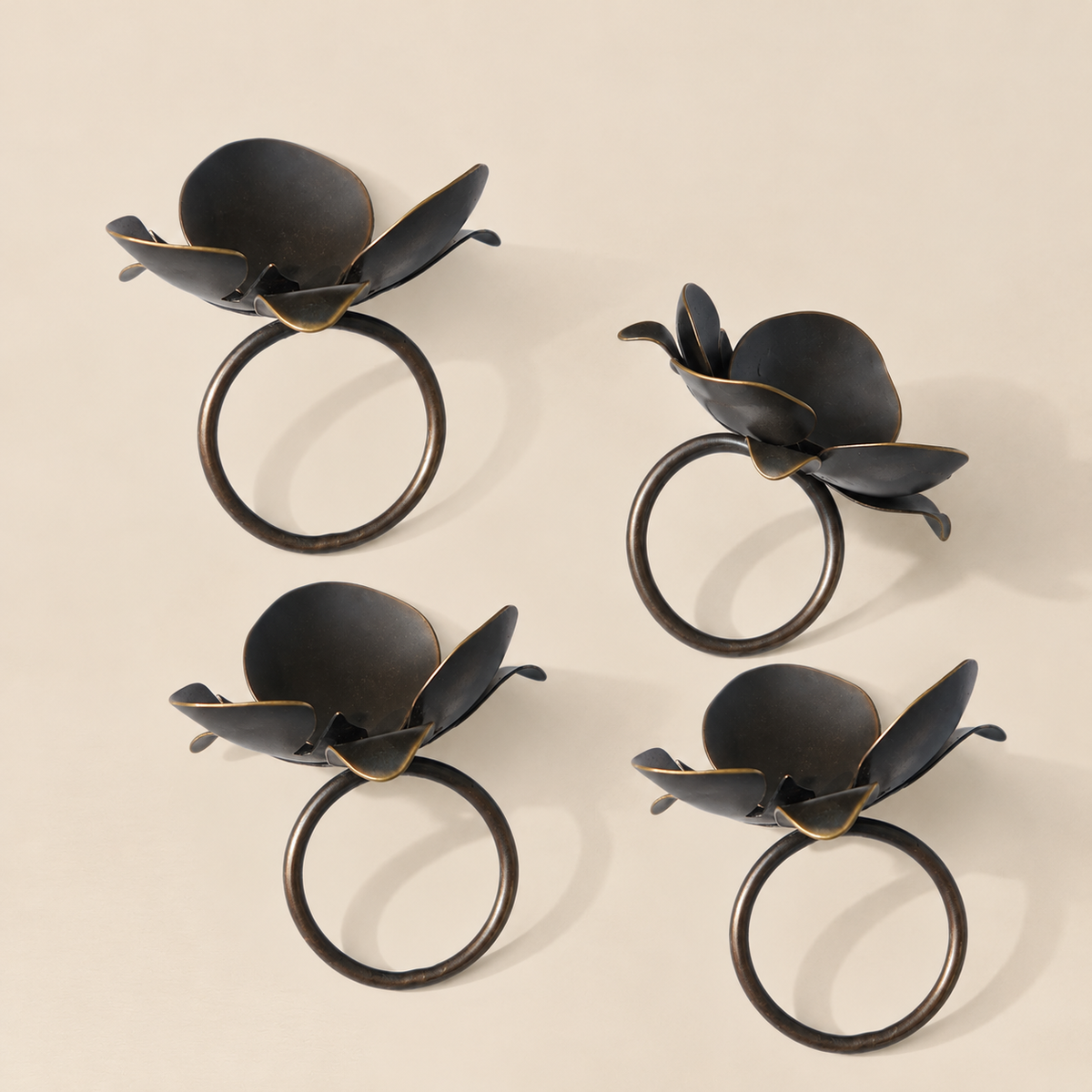 Wildflower Napkin Ring (Set of 4) - Black