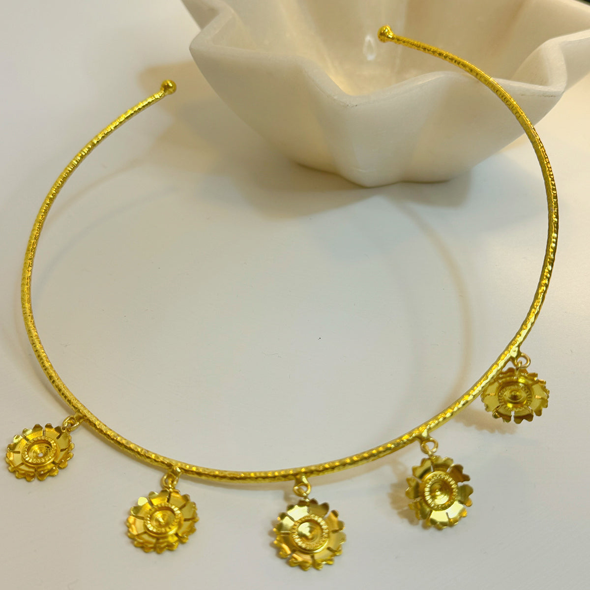 5 Jewels Brass Neckpiece