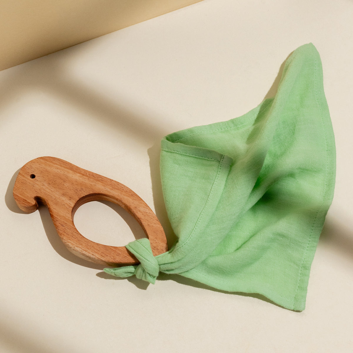 Chiluka | Wooden Bird Teether