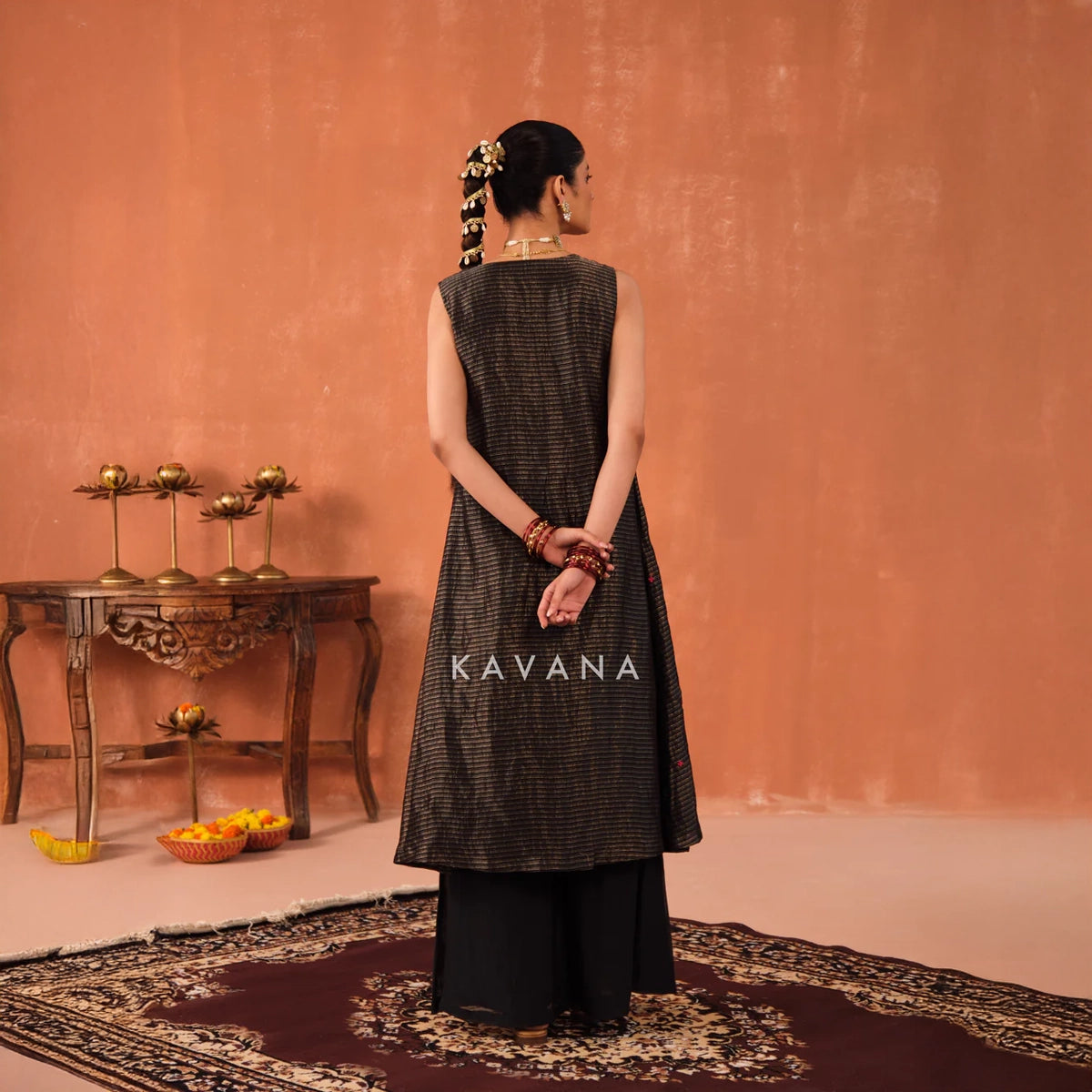 Paavni Chanderi Kurta Set