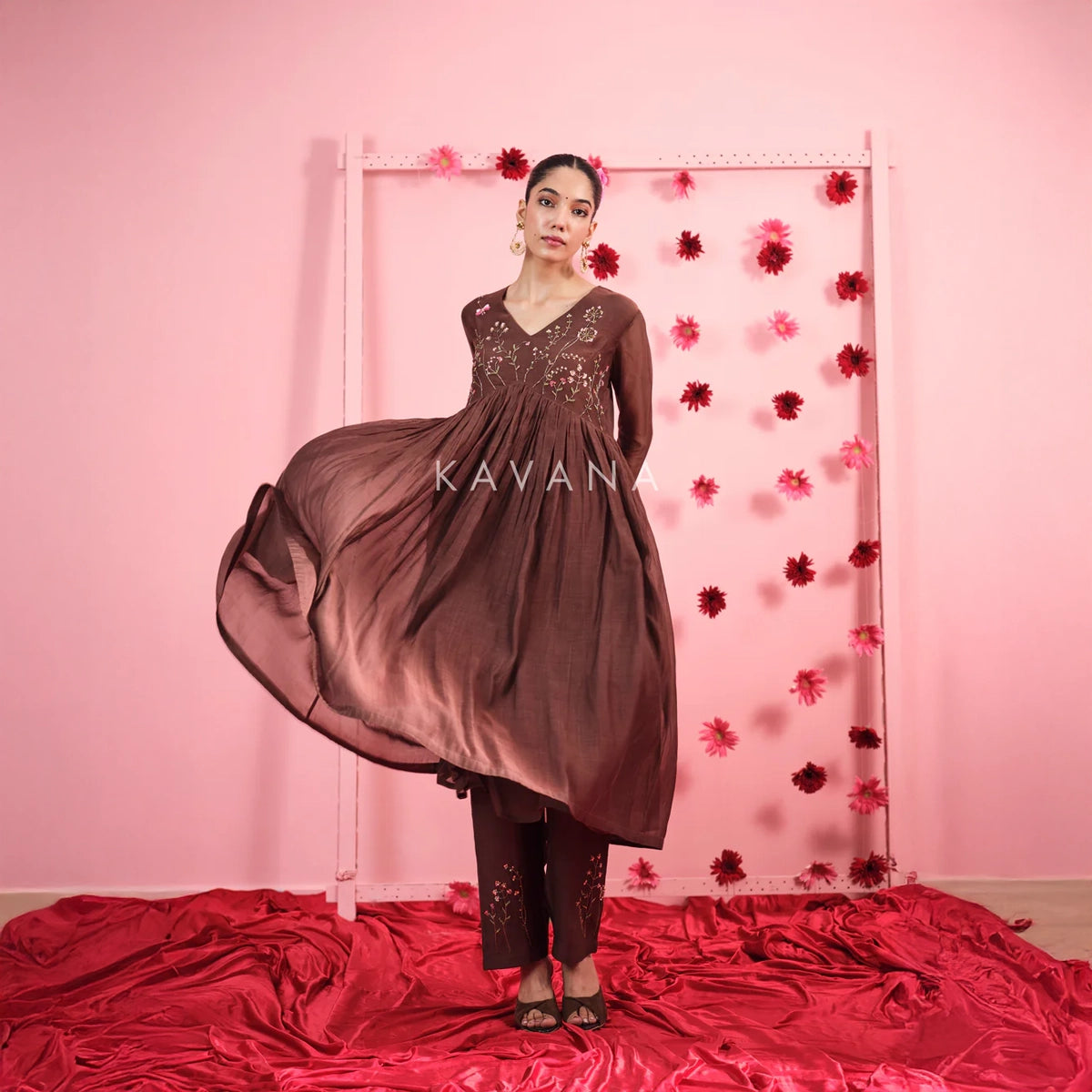 Suhana Chanderi Kurta Set