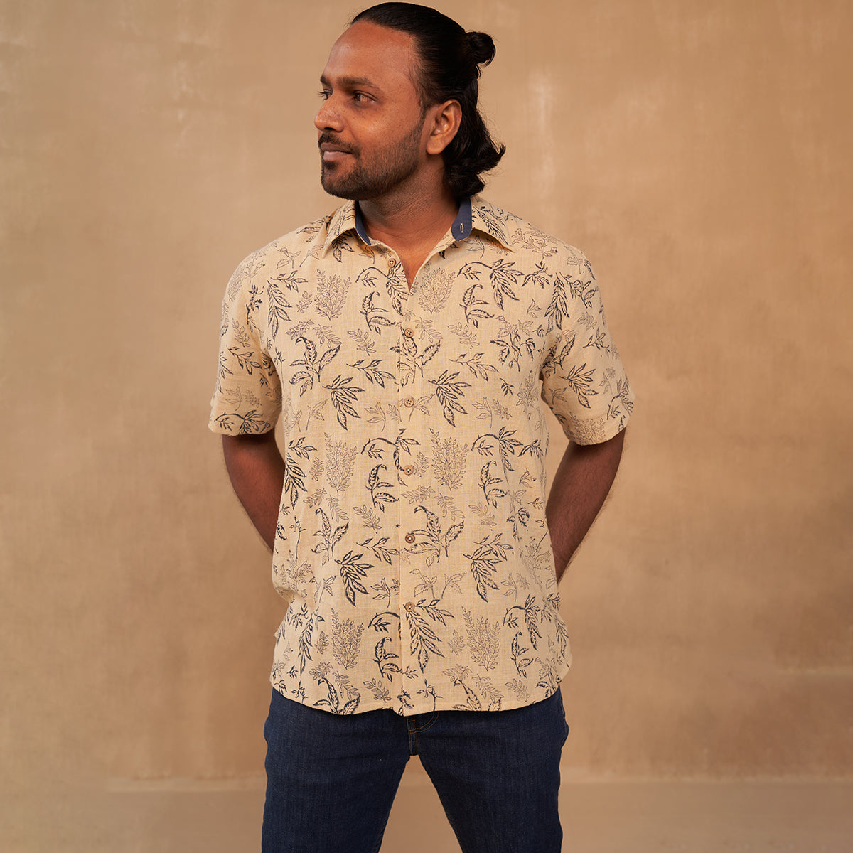 Leafy Palm Handwoven Organic Cotton Unisex Shirt