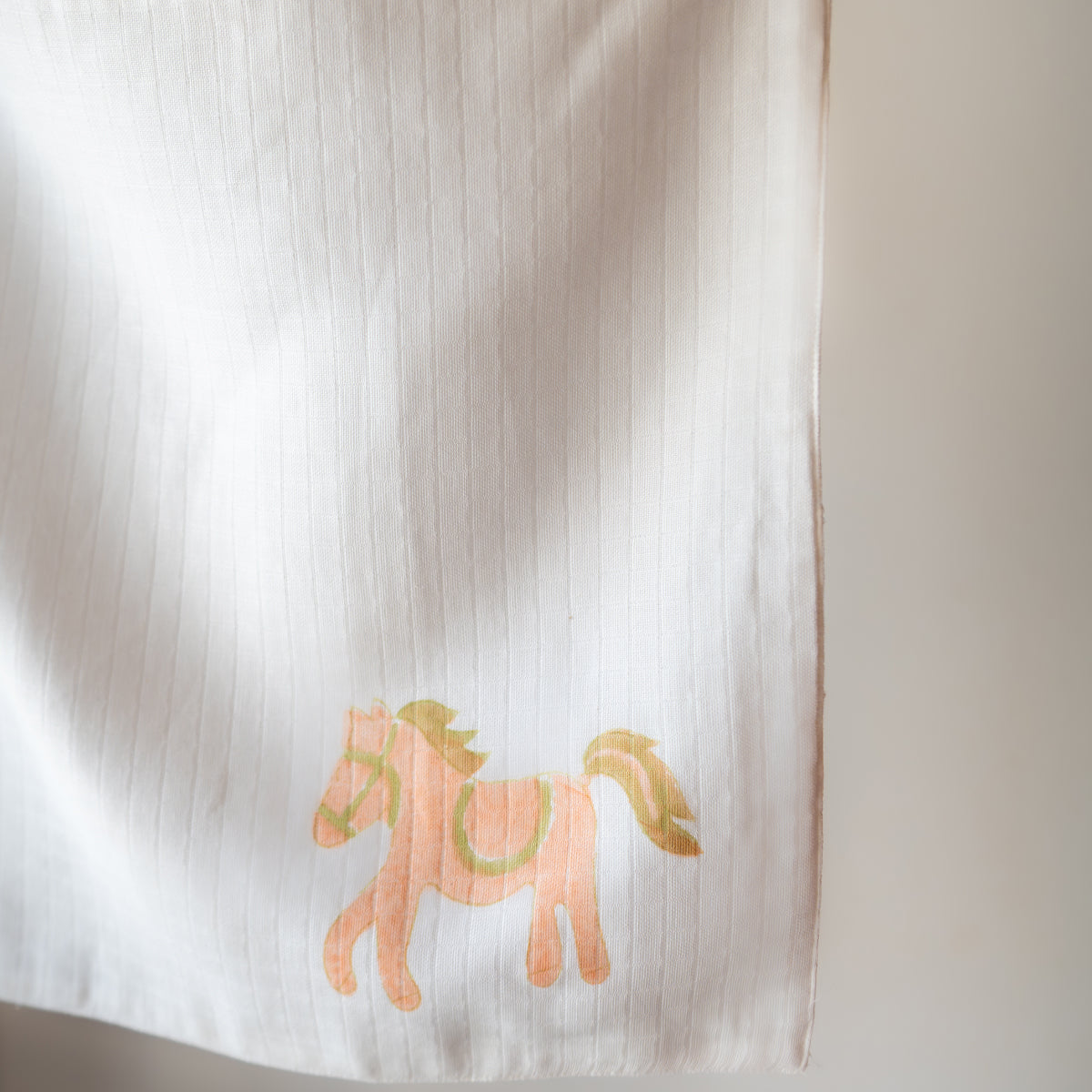 Organic Muslin Big Wash Cloth/Napkin - Horse | Peach