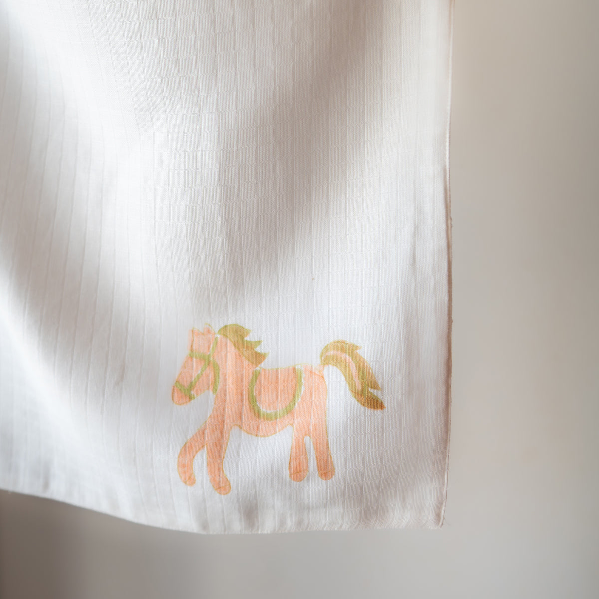 Organic Muslin Big Wash Cloth/Napkin - Horse | Peach