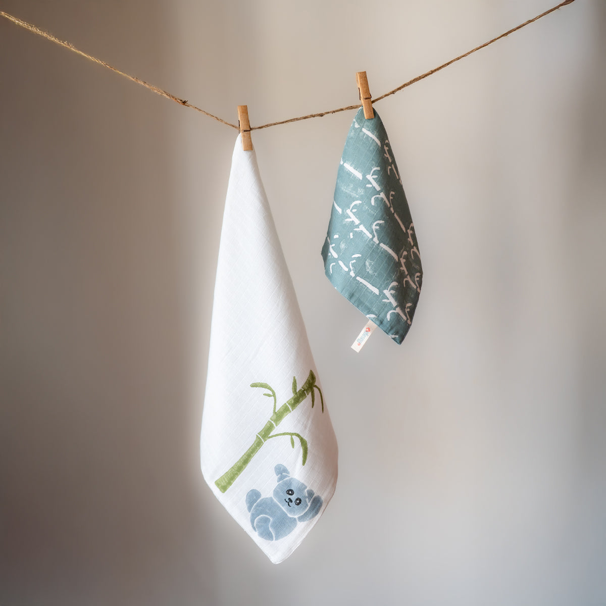 Organic Muslin Big Wash Cloth/Napkin - Koala | Purple