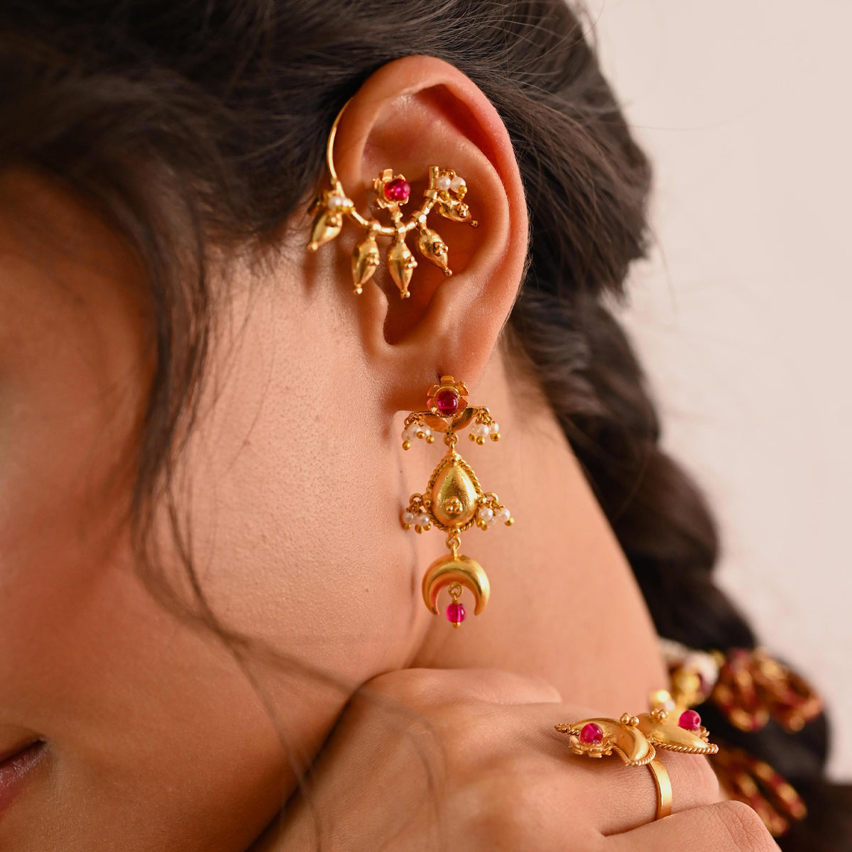 Naaz Earrings