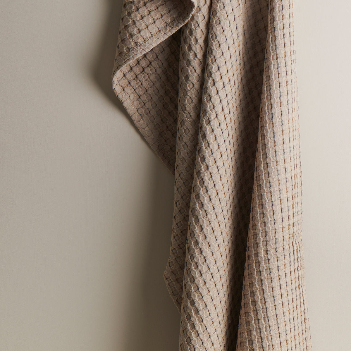 Beehive | Cotton Bamboo | Waffle | Xl Bath Towel