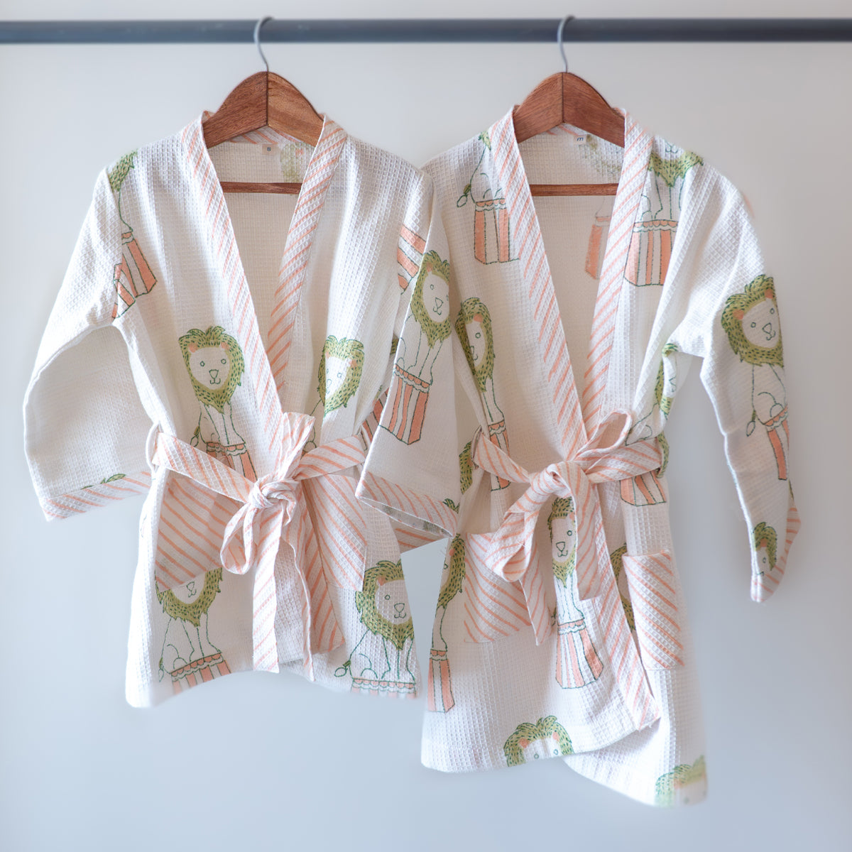 Organic Cotton Baby Bath Robe - Circus | Peach