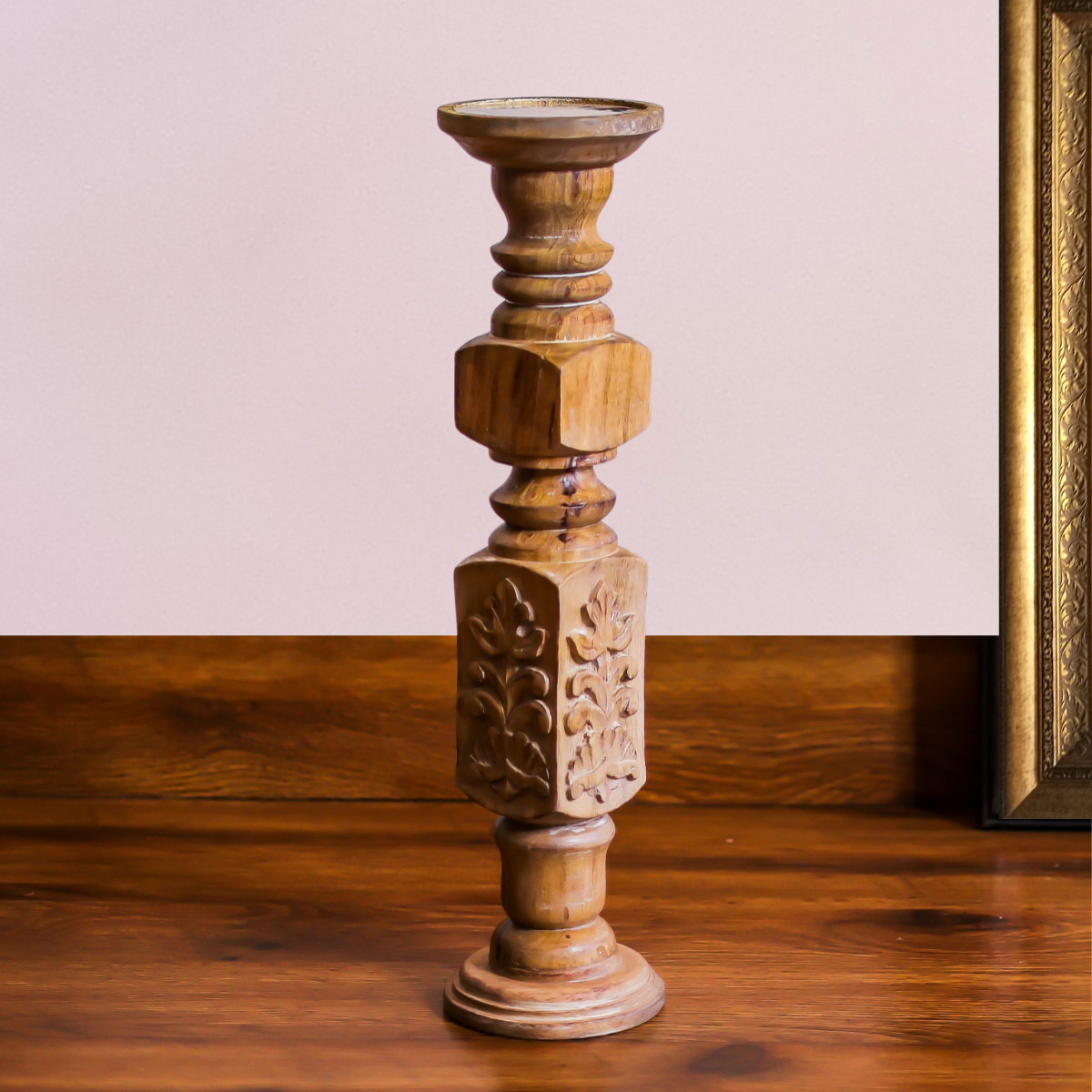 Elara Candlestand