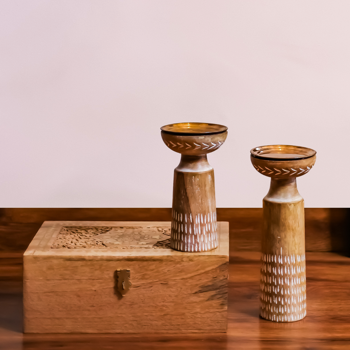 Cedar Light Candlestand