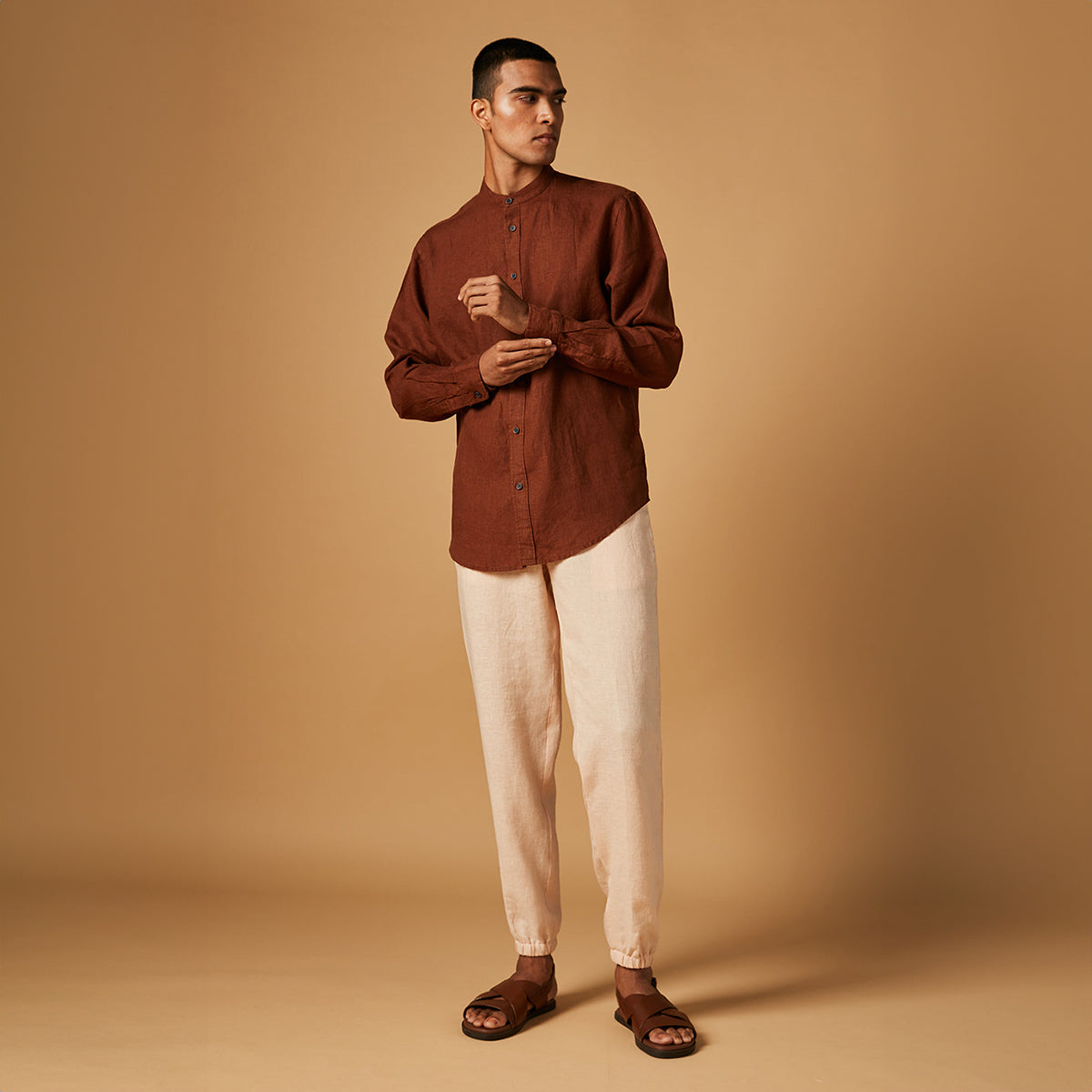 Cinnamon Linen Men's Band Collar Shirt