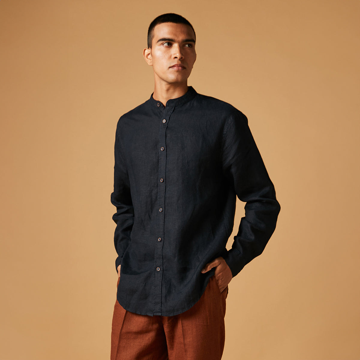 Kohl Linen Band Collar Shirt