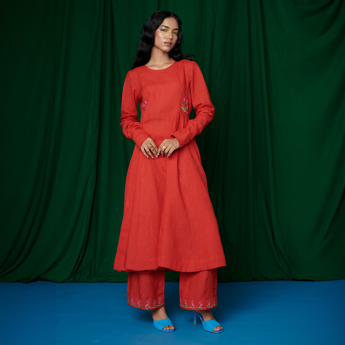 Kumkum Linen Anarkali Kurta Set