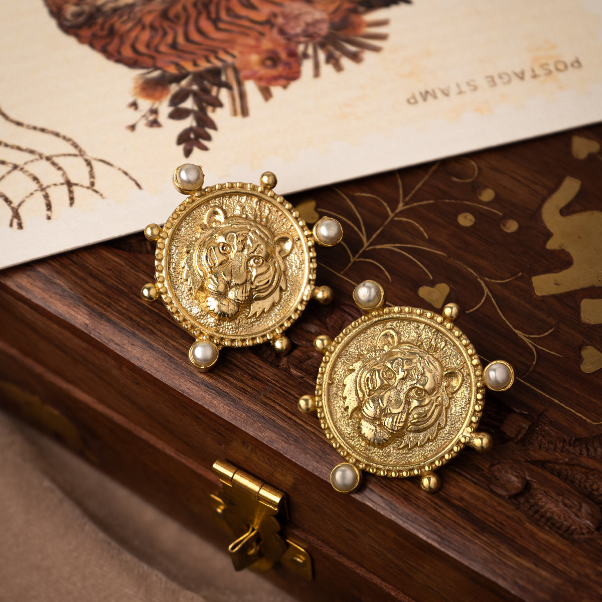 Shera Earrings