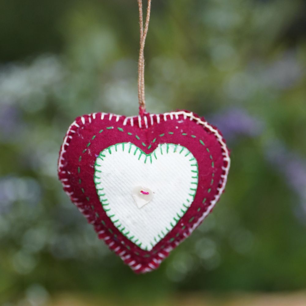 Upcycled Heart | Hanging