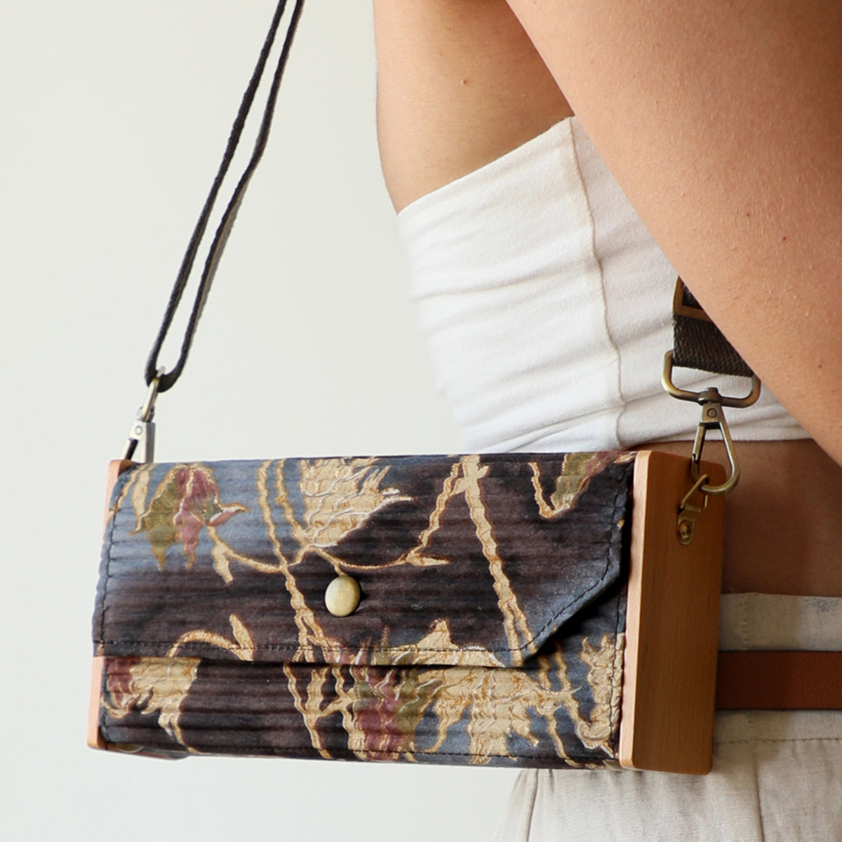 Wildflower Mini Clutch | Navy