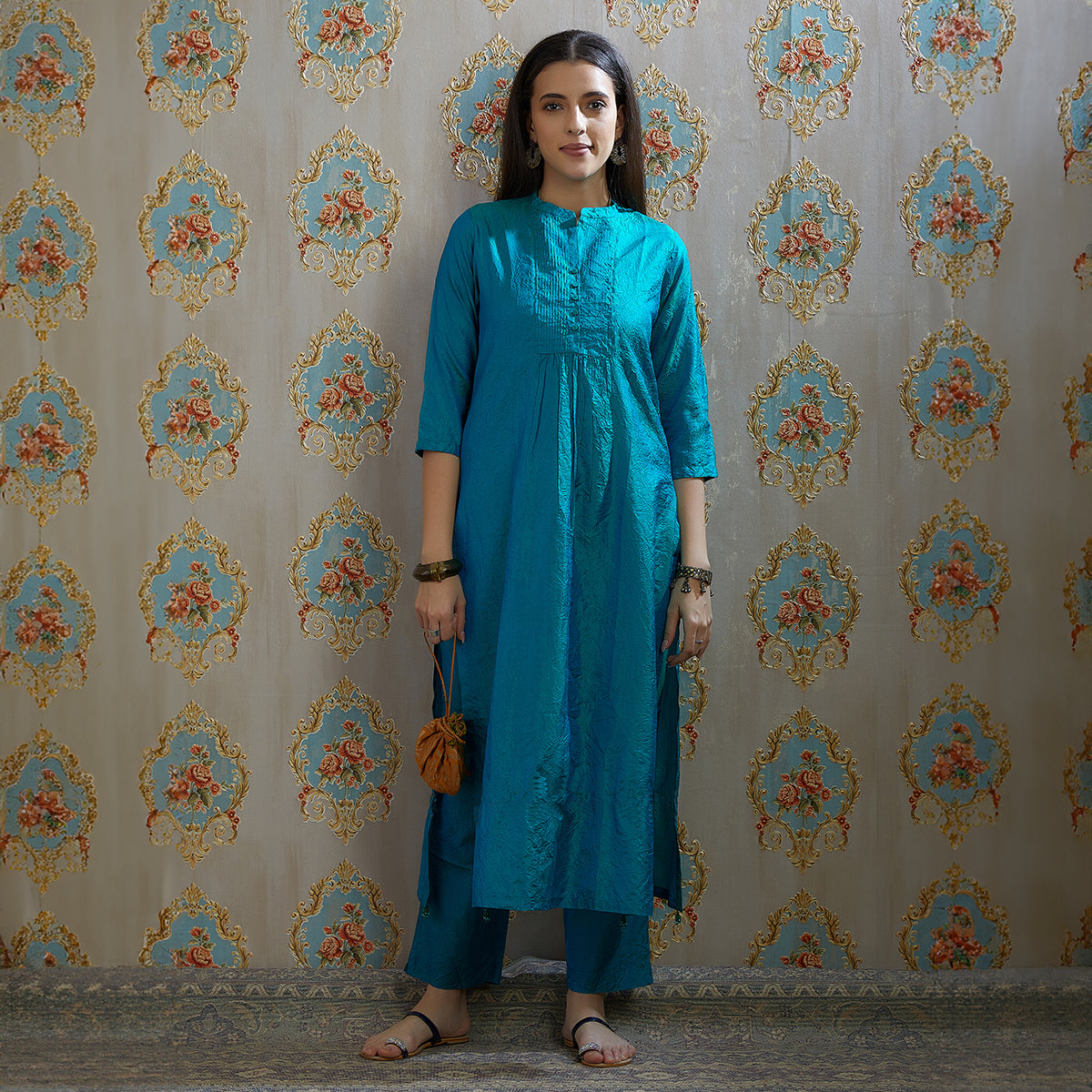 Vibhuti-Teal Blue Silk Kurta & Pants