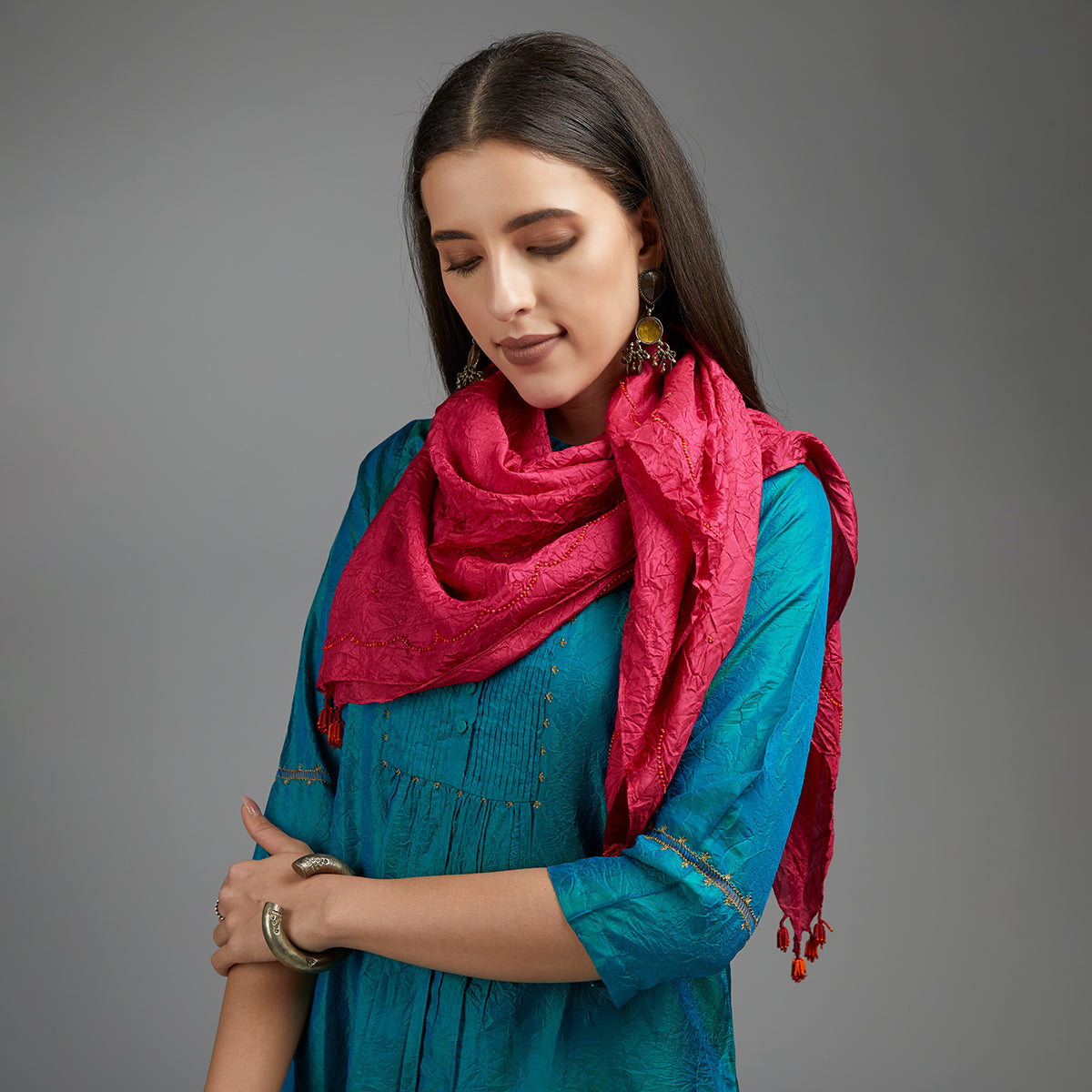 Vibhuti-Fuchsia & Red Silk Stole