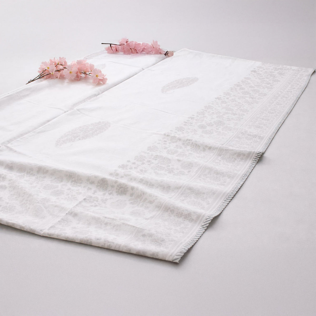 Floral Hues Muslin Dohar (Classic)