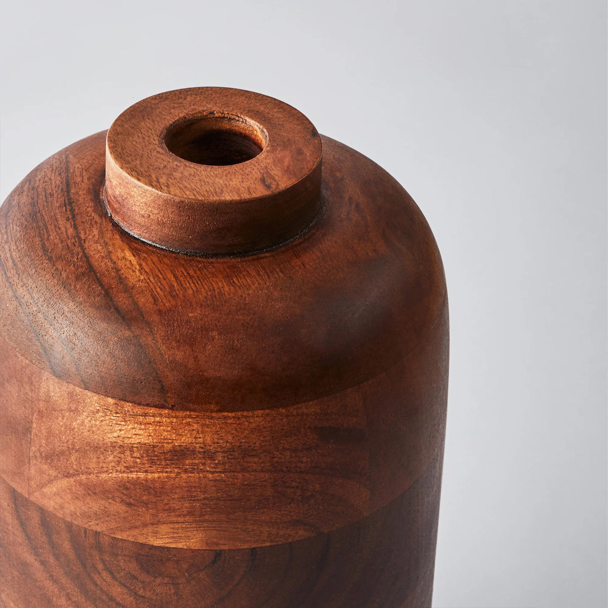 Wooden Vase (Dark Acacia)