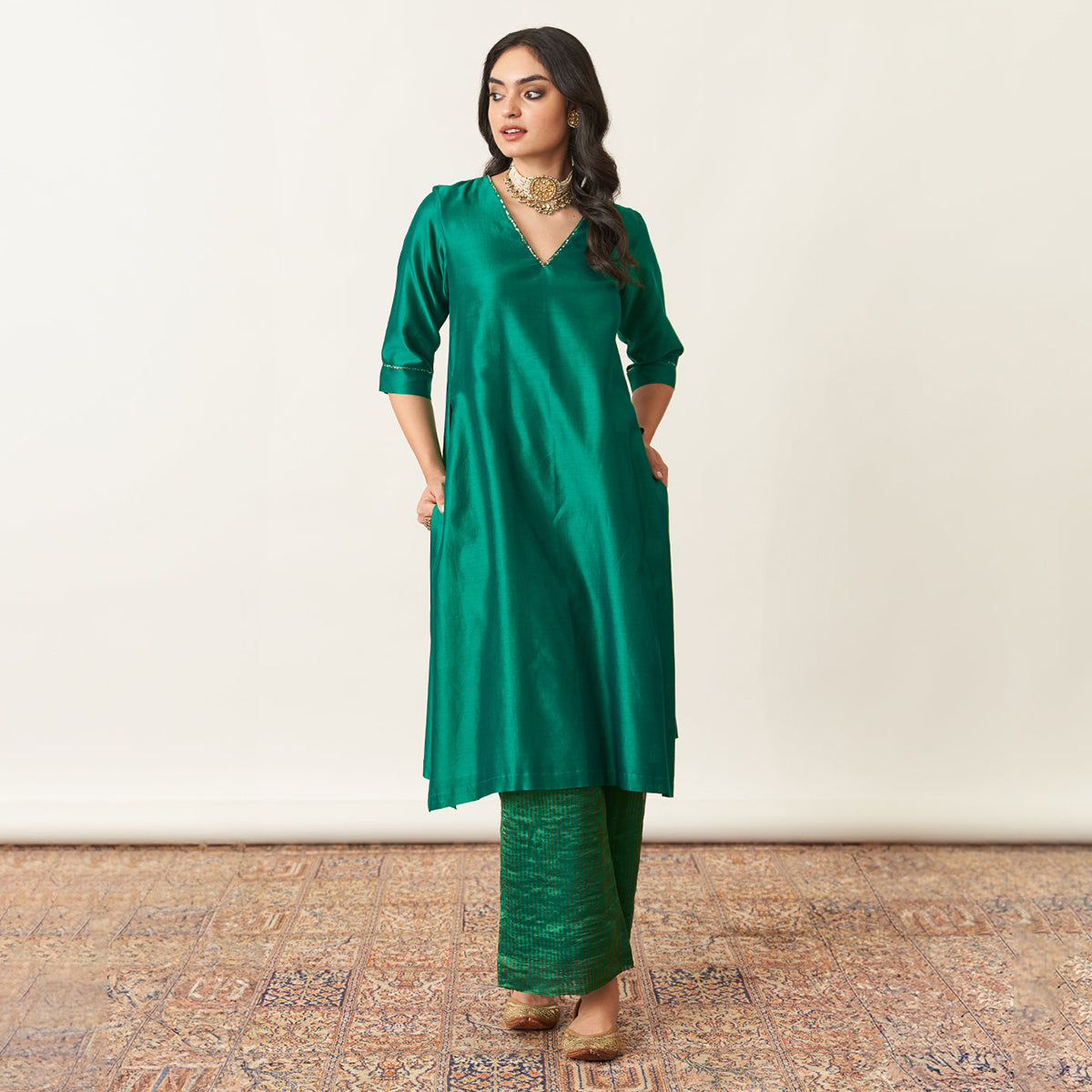 Handwoven  Silk Chanderi Kurta & Pant Set | Emerald Green