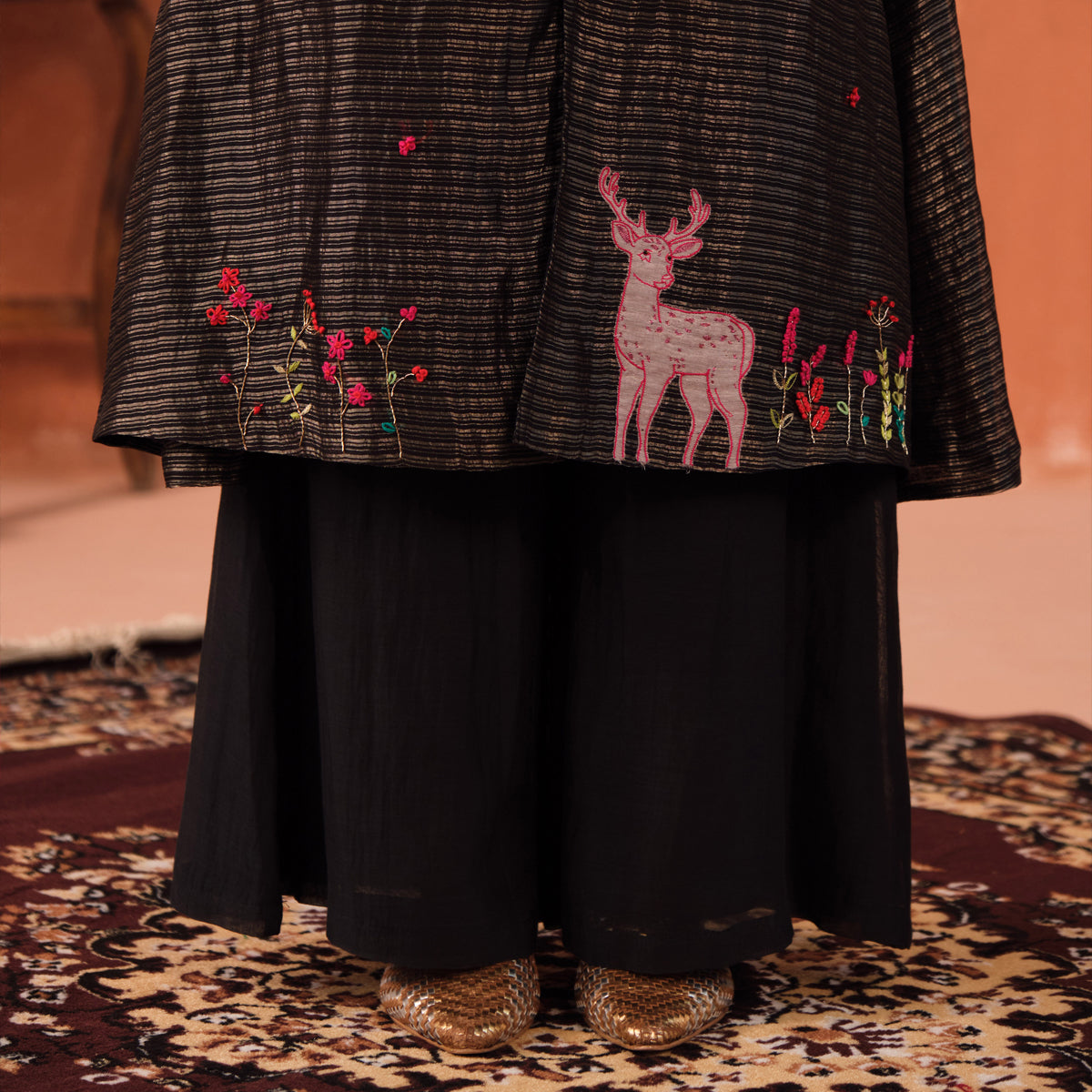 Paavni Chanderi Kurta Set