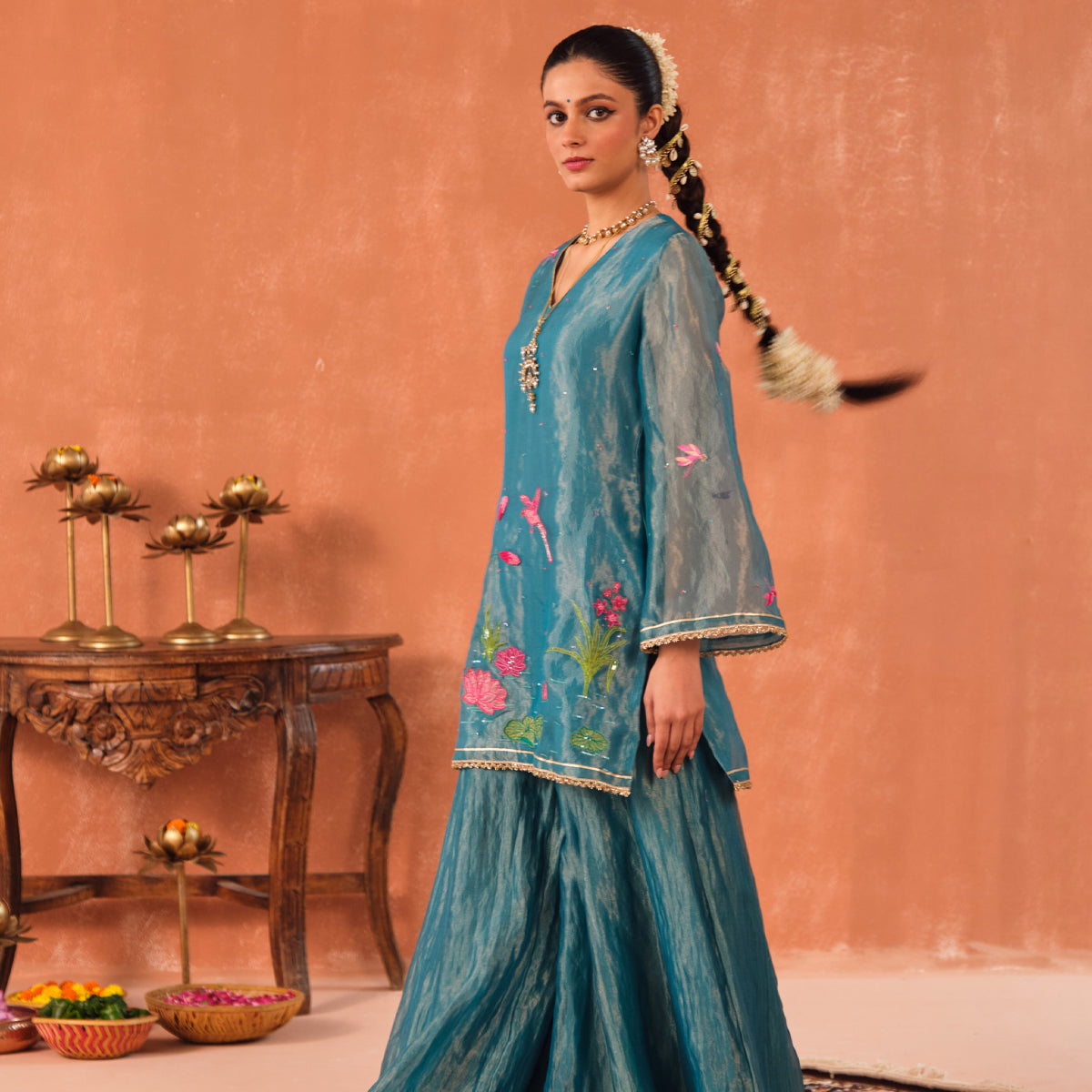 Neelika Silk Tissue Kurta Set