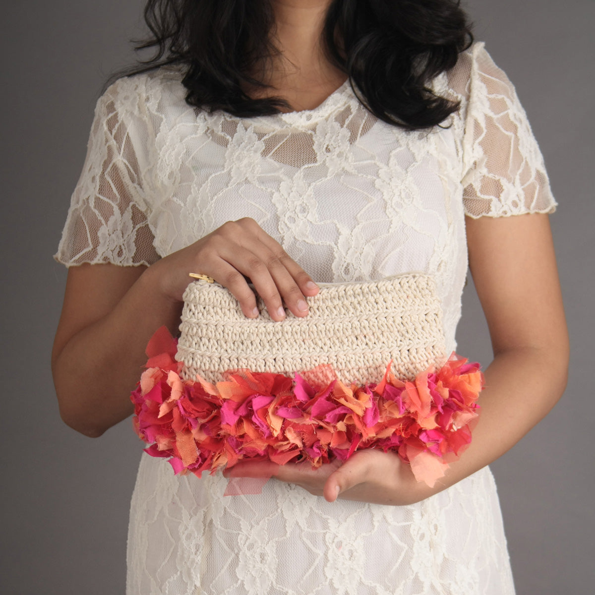 Katran Crochet Clutch-Pink