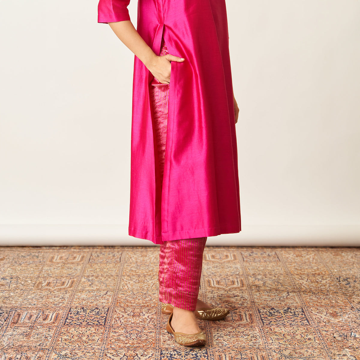 Handwoven Silk Chanderi Set with Handwork| Rani Pink